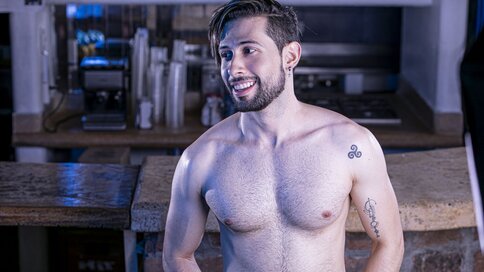 Enter AaronStones VIP Show