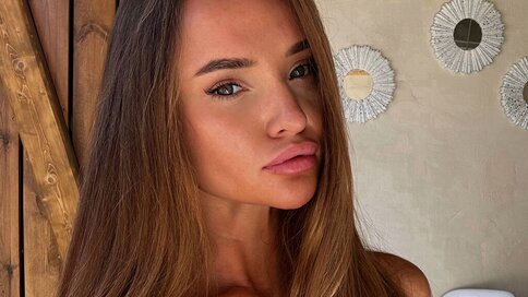 Enter AfinaMe VIP Show