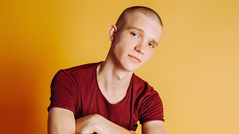 Enter AlexRobinson VIP Show