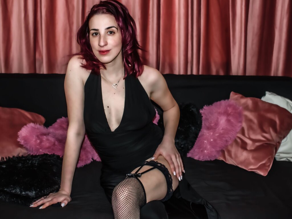 Enter AmandaStandford VIP Show