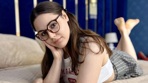 Enter AndreaTravis VIP Show