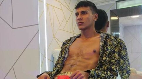 Enter AndrewHillm VIP Show