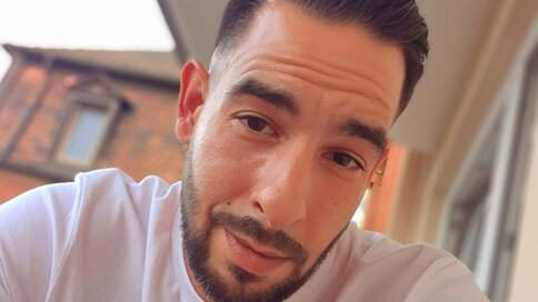 Enter AntonioSilwa VIP Show