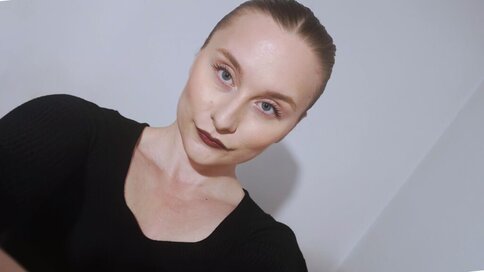 Enter AreteFrost VIP Show