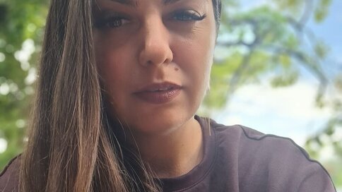 Enter AryaMalone VIP Show