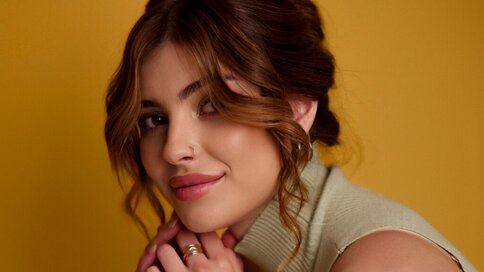 Enter BelleRey VIP Show