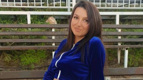 Enter BettyJamess VIP Show