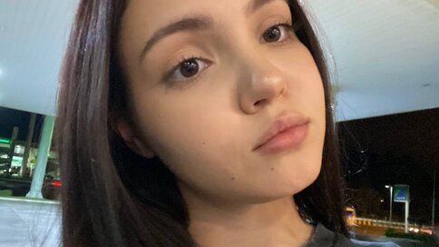 Enter BrittanieFundis VIP Show