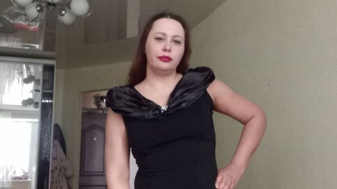 Enter CarolJensenn VIP Show