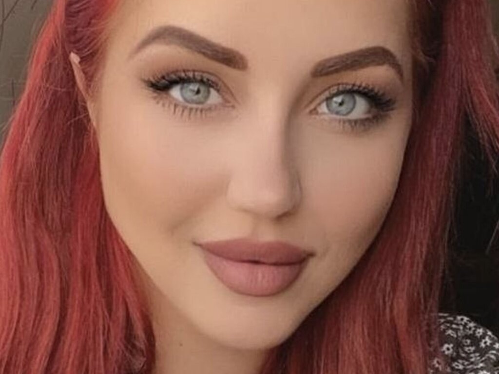 Enter CherryLipps VIP Show