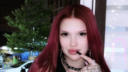 Enter ChiquitaTootle VIP Show