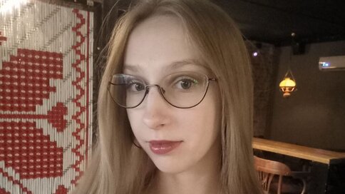 Enter ClairAberle VIP Show