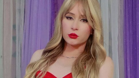 Enter CrisRous VIP Show