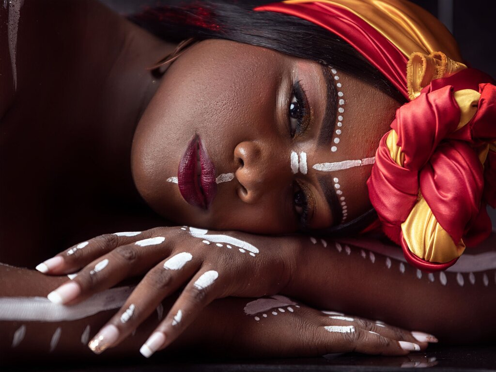 Enter CristalRivera VIP Show