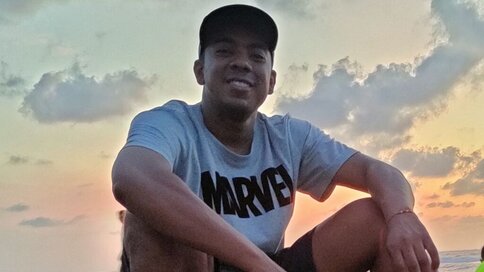 Enter DanielBaup VIP Show