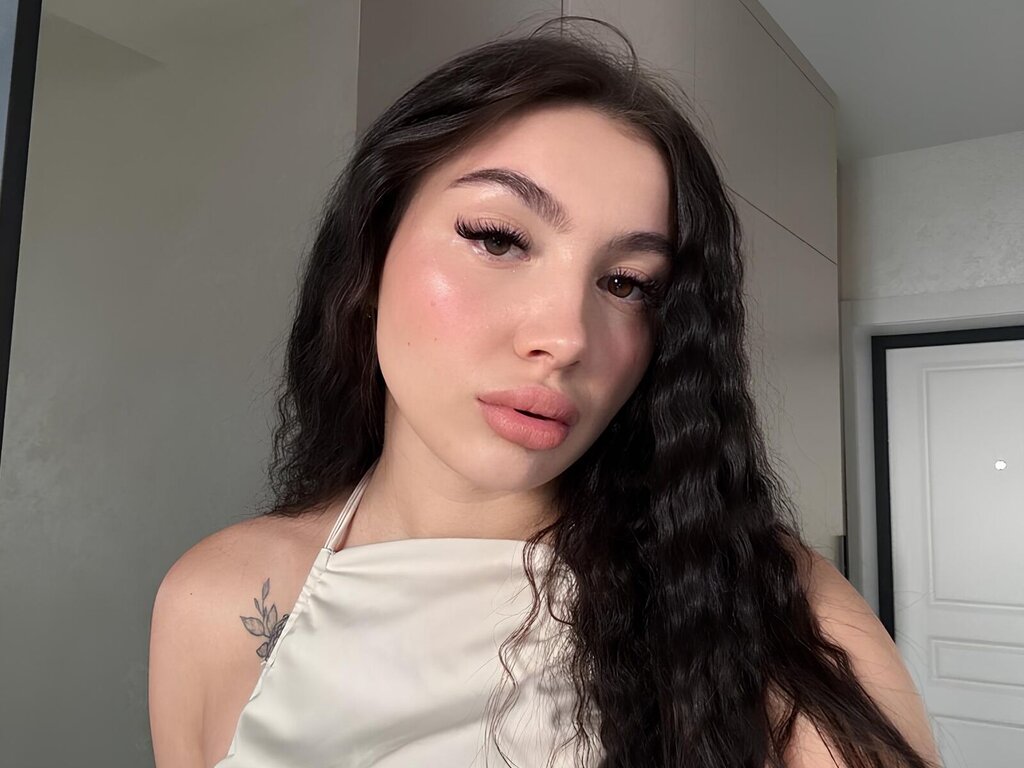 Enter DawnEarney VIP Show