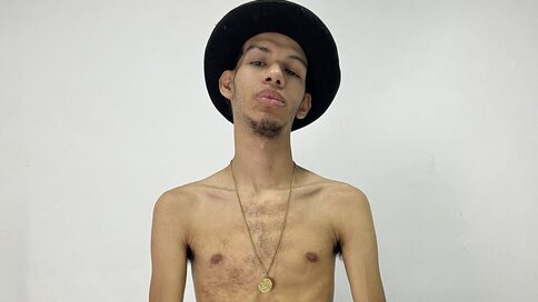 Enter DylanScott VIP Show