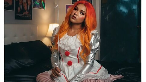 Enter EbonyBloson VIP Show