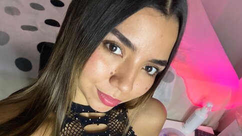 Enter ElizaNinaFox VIP Show