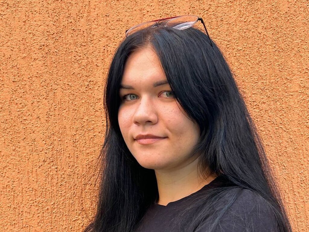 Enter EmmaSvoy VIP Show