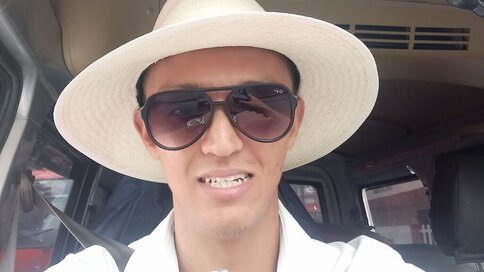 Enter FredKing VIP Show