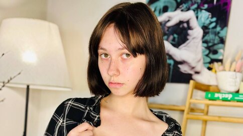 Enter GennaBubolz VIP Show