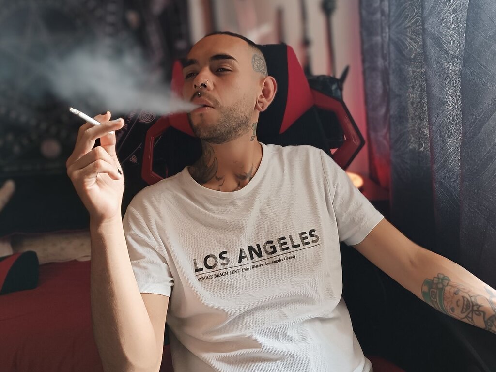 Enter GeorgHeisenberg VIP Show