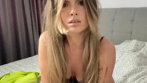 Enter GloriaPower VIP Show