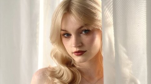 Enter GraseGlamur VIP Show