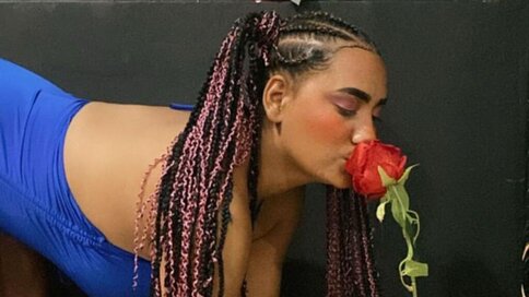 Enter HannahRuiz VIP Show