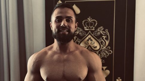 Enter HayesWood VIP Show