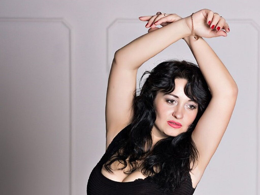 Enter HelenaVip VIP Show