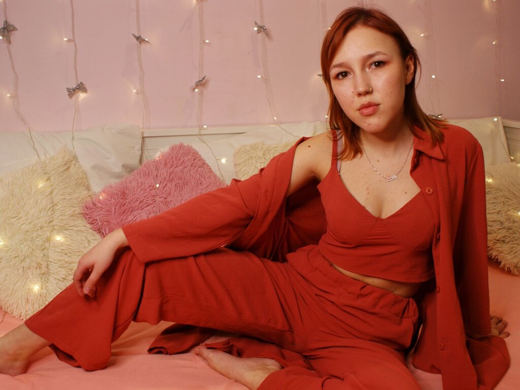 Enter JaniceSharp VIP Show