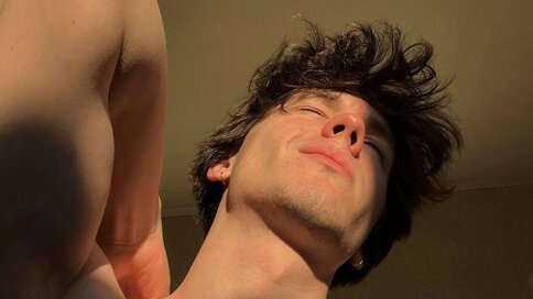 Enter JeremyScott VIP Show