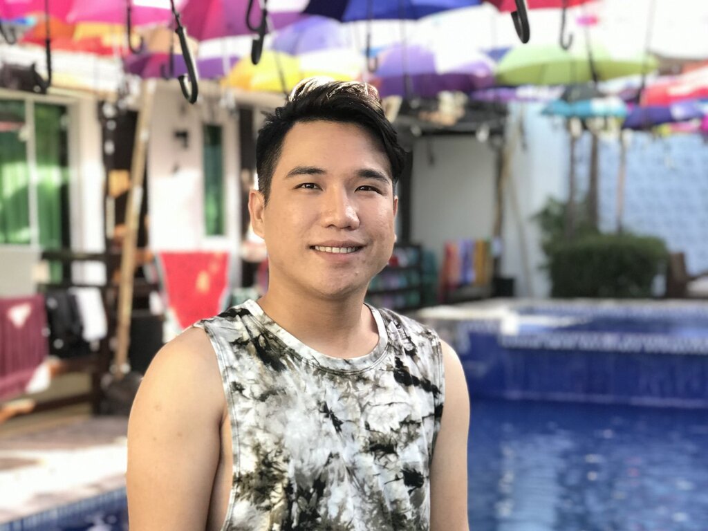 Enter JovenDizon VIP Show