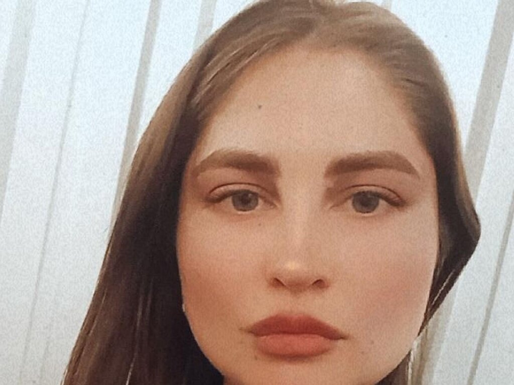 Enter JulieJamie VIP Show