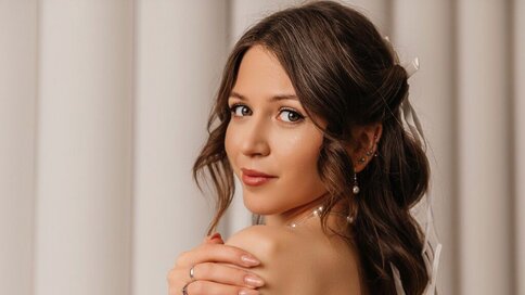 Enter KaraKirby VIP Show