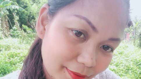 Enter KatrynLuna VIP Show