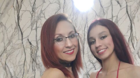 Enter KatyLuciana VIP Show