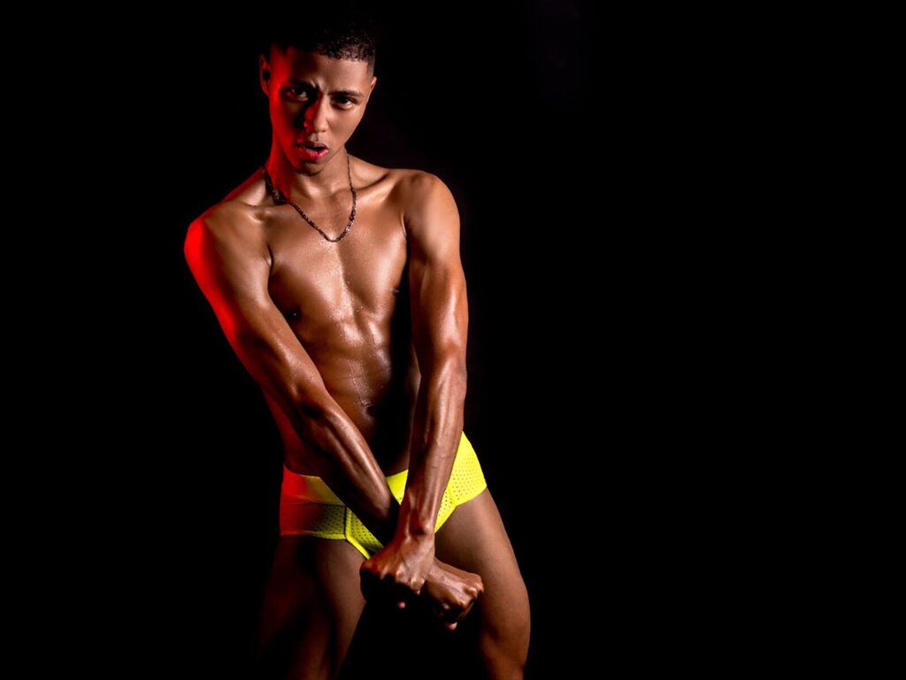 Enter LagoSanthos VIP Show