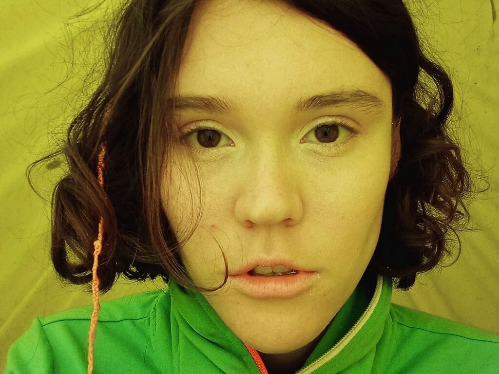 Enter LecMiya VIP Show