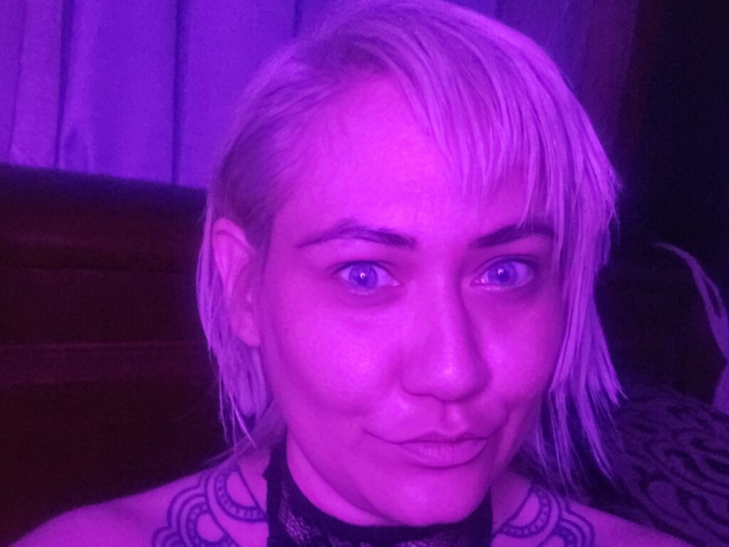 Enter LexieAcosta VIP Show