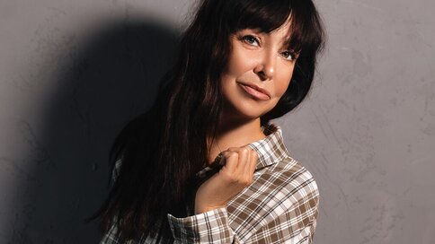 Enter LindaPowells VIP Show