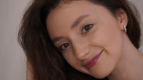 Enter LisandraTouar VIP Show