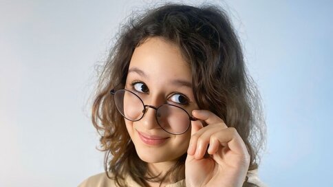 Enter LudieWei VIP Show