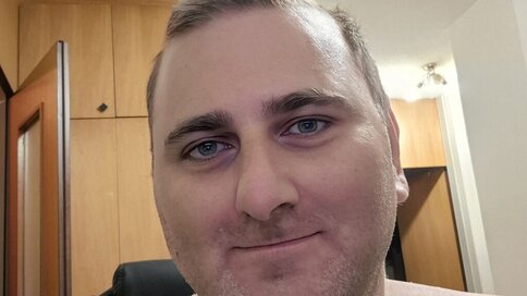 Enter LukasVilly VIP Show