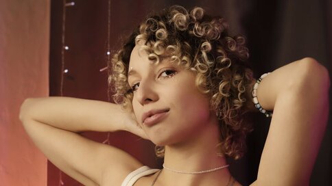 Enter MaryWahlberg VIP Show