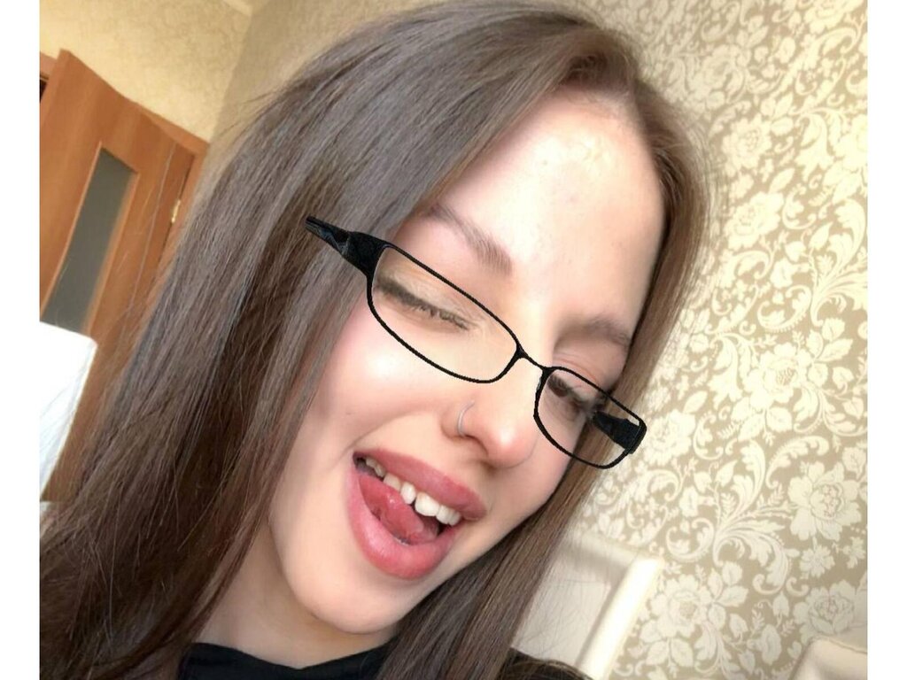 Enter MaryannaLehane VIP Show