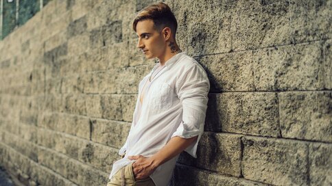 Enter MatthewAllen VIP Show