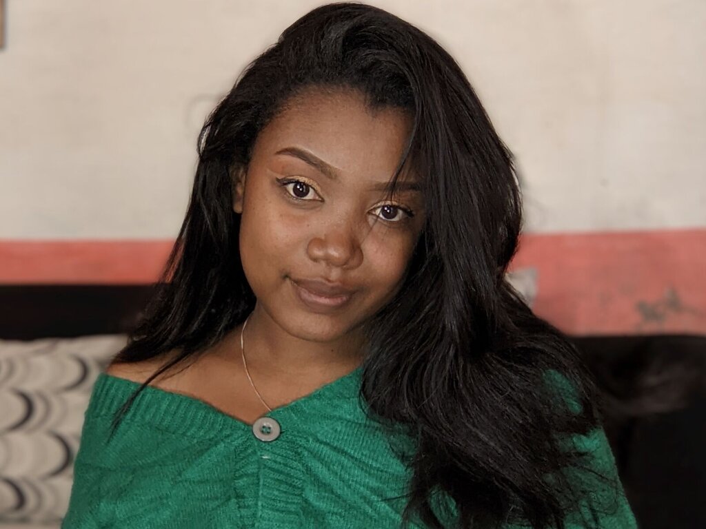 Enter MauPierre VIP Show